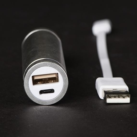 USB RECHARGEABLE POWER BANK WITH CORD