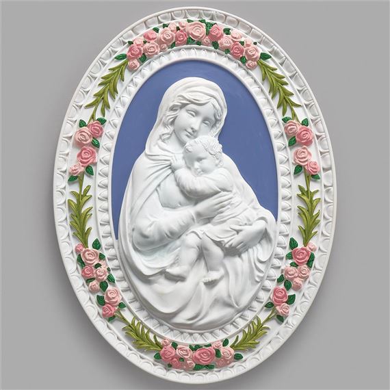 MADONNA & CHILD OVAL PLAQUE - 8 1/4"