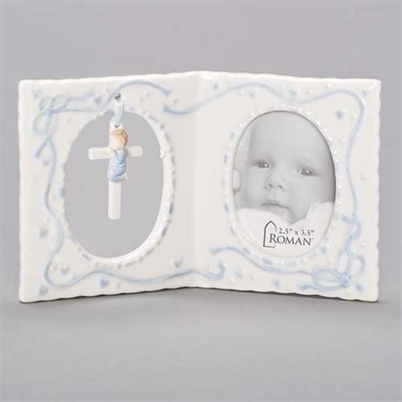 PORCELAIN BABY FRAME WITH PRAYING BOY CROSS