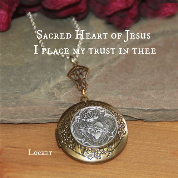 SACRED HEART - LOCKET NECKLACE (28")