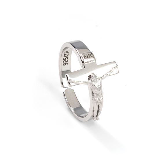 STERLING SILVER RING - CRUCIFIX