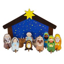 CHILDREN'S WOODEN BUILDABLE STANDING NATIVITY KIT