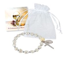 PEARL HEART BEADED STRETCH BRACELET WITH CRUCIFIX and MIRACULOUS MEDAL
