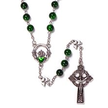SHAMROCK ROSARY WITH CLADDAGH CENTER